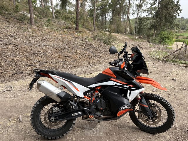 מודעת רכב KTM Adventure 890R