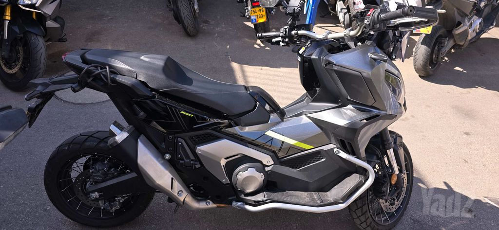 מודעת רכב הונדה X-ADV750