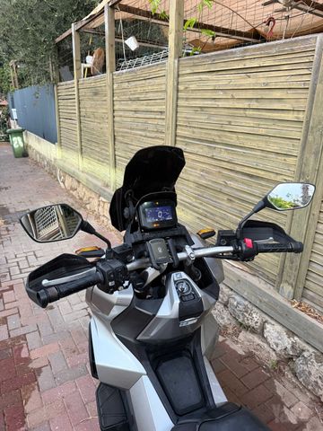 מודעת רכב הונדה ADV350