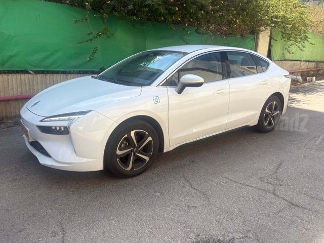 מודעת רכב אי.וי איזי Limo