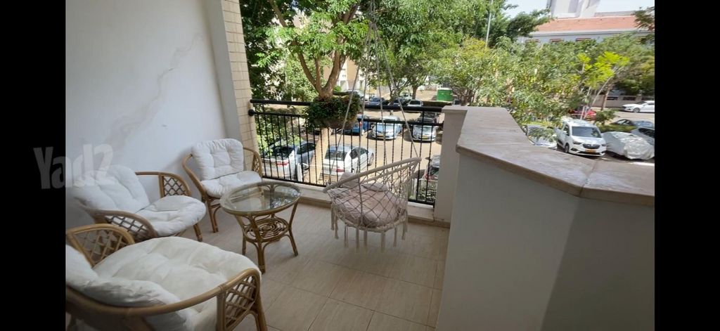 Petah Tikva, Israel 3
