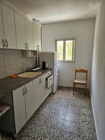 אלעזר בן יאיר 45