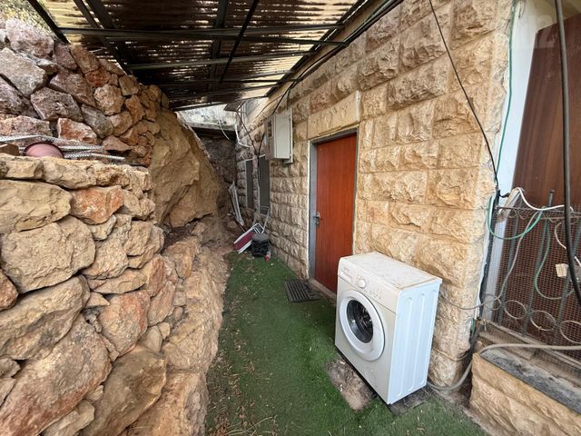 דירת גן להשכרה בירושלים — 3
