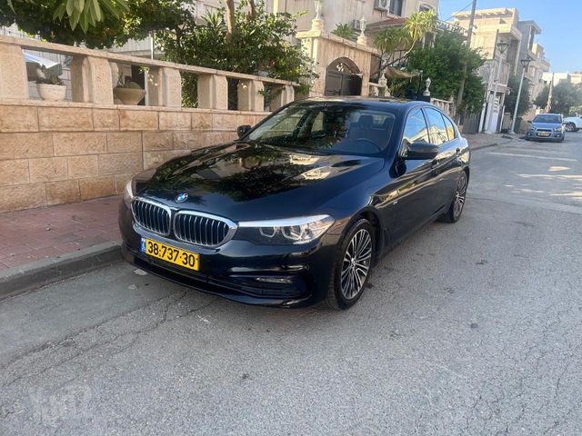 מודעת רכב ב מ וו סדרה 5