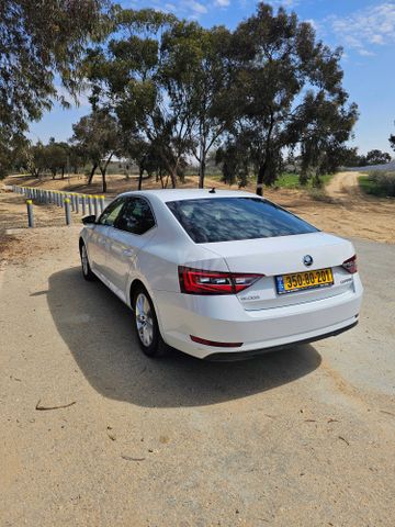 מודעת רכב סקודה סופרב