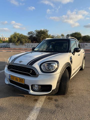 מודעת רכב מיני קאנטרימן