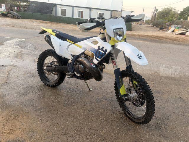 מודעת רכב הוסקוורנה TE300