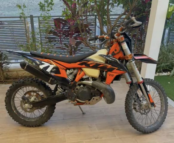 מודעת רכב KTM Enduro EXC 250