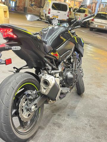 מודעת רכב קאוואסאקי Z900
