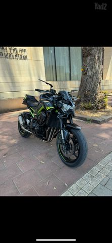 מודעת רכב קאוואסאקי Z900