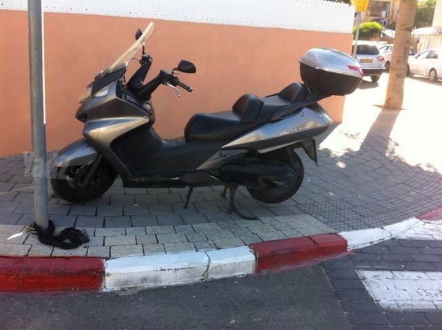 מודעת רכב הונדה FORZA300