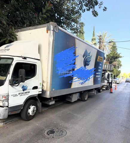 מודעת רכב מיצובישי