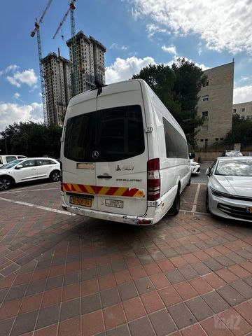 מודעת רכב מיניבוסים ורכבי הסעות