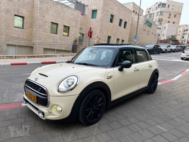 מודעת רכב מיני קופר