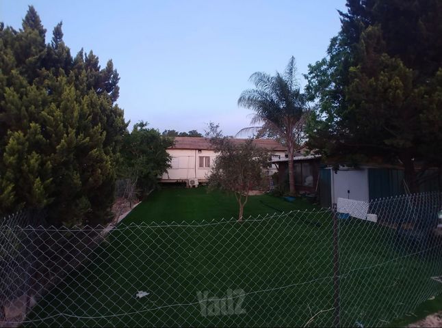 שדרות השקיעה 1