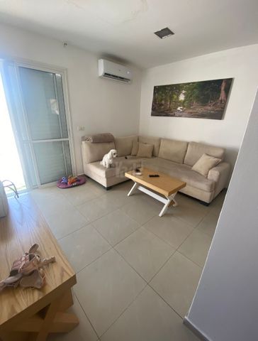 Holon, Israel 8