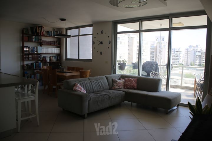 Rehovot, Israel 7