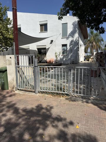 טופז 17