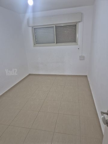 יחיעם 4