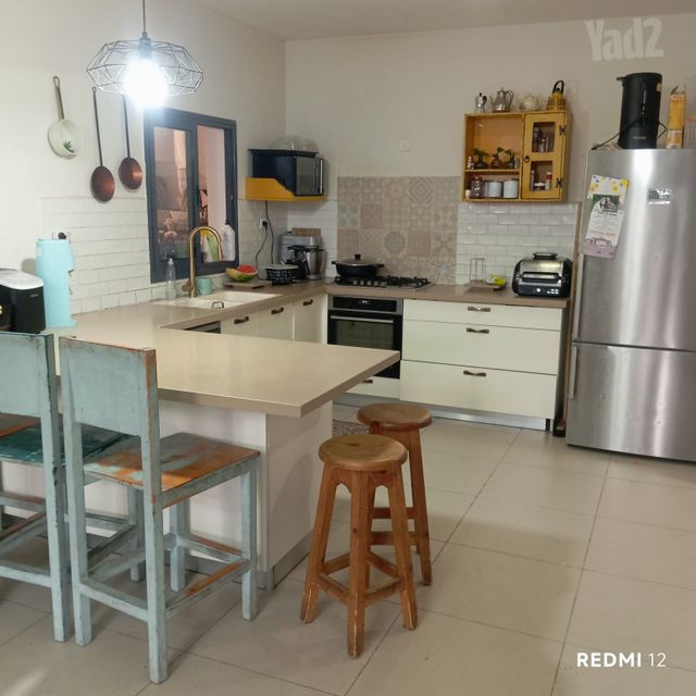 עיר היונה 9