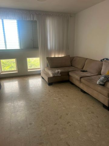 Petah Tikva, Israel 9
