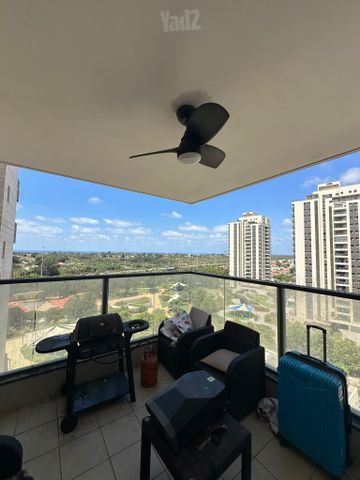 השיקמים 