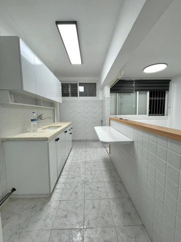 גיורא יוספטל 13