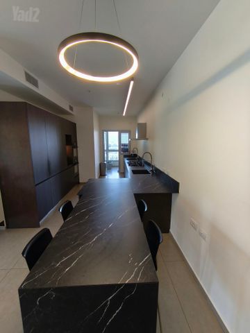דירה להשכרה בירושלים (תיווך) — 2