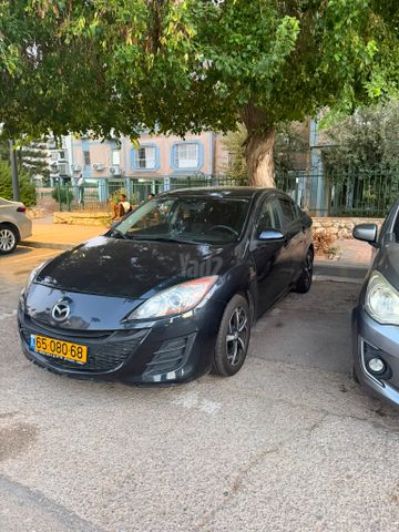 מודעת רכב מאזדה 3