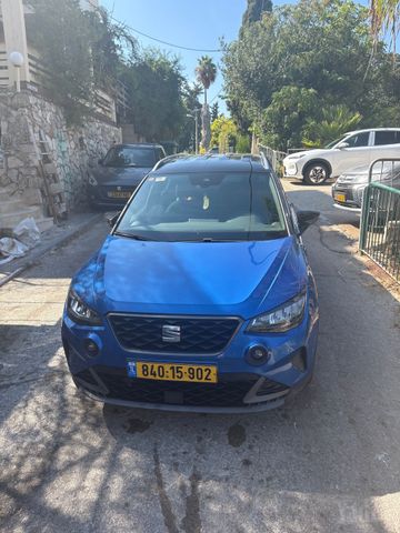 מודעת רכב סיאט ארונה