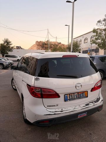 מודעת רכב מאזדה 5