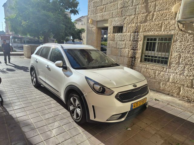 מודעת רכב קיה נירו