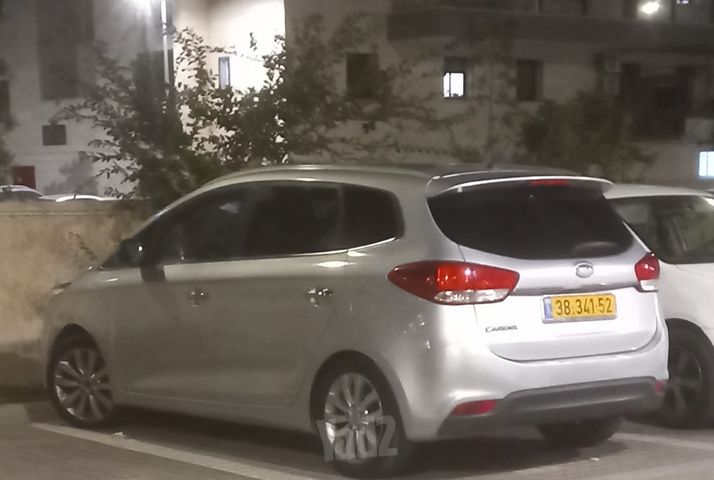 מודעת רכב קיה קארנס