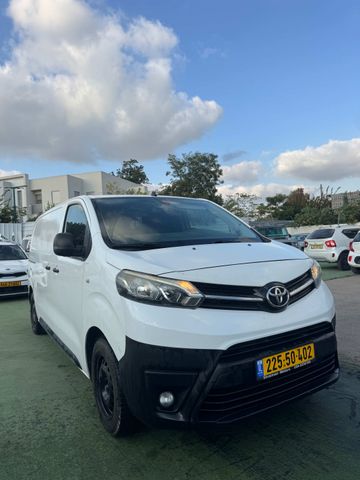 מודעת רכב טויוטה פרואייס