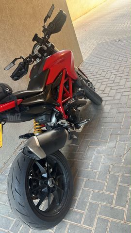 מודעת רכב דוקאטי היפרמוטרד 950