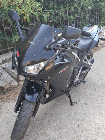 מודעת רכב הונדה CBR300R