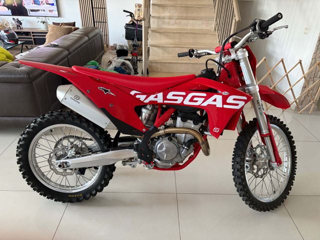מודעת רכב גאס-גאס EC250F