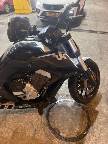 מודעת רכב BENDA LFC700