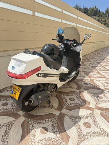 מודעת רכב פיאג'ו X-Evo 250