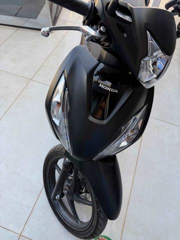 מודעת רכב הונדה VISION110