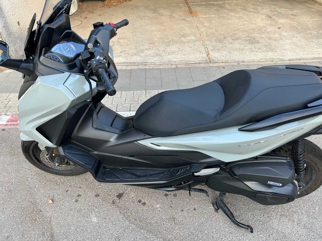 מודעת רכב הונדה FORZA350