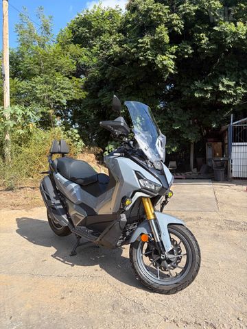 מודעת רכב סאן יאנג ADX400
