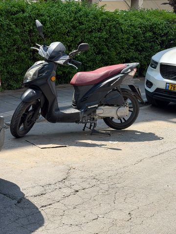 מודעת רכב סאן יאנג סימפוני 125