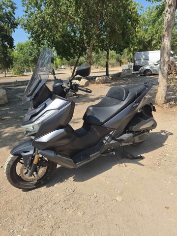 מודעת רכב VOGE SR3