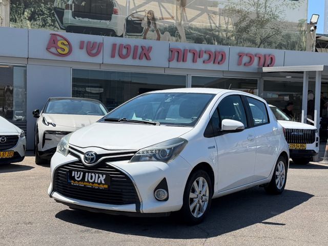 מודעת רכב טויוטה יאריס