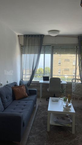 יהודה בורלא 13