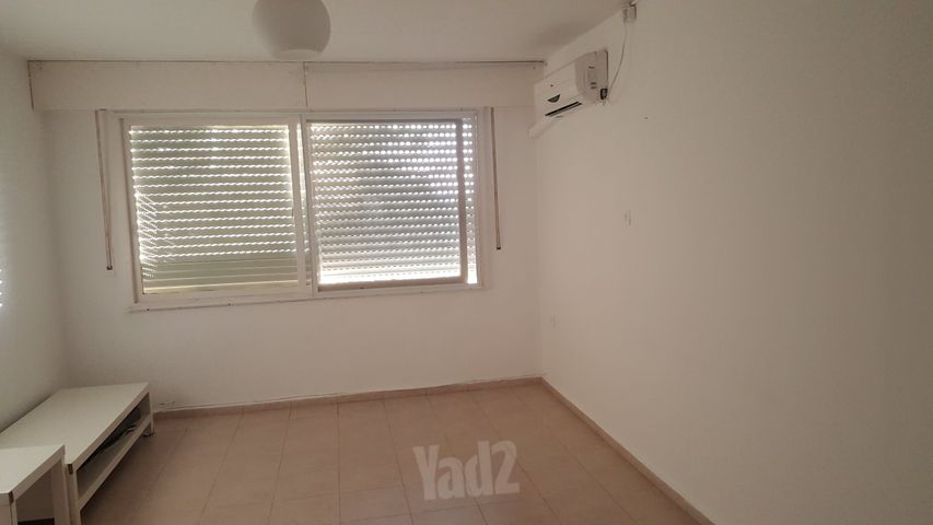 יזרעאל 42