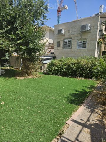 דירה להשכרה בירושלים — 3