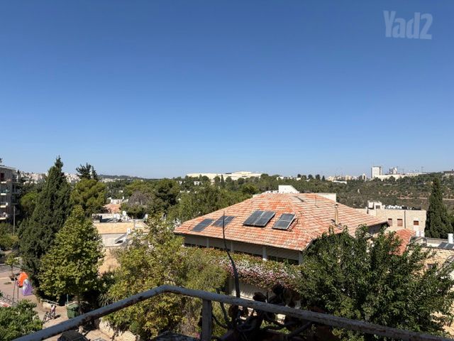דירה למכירה בירושלים (תיווך) — 2