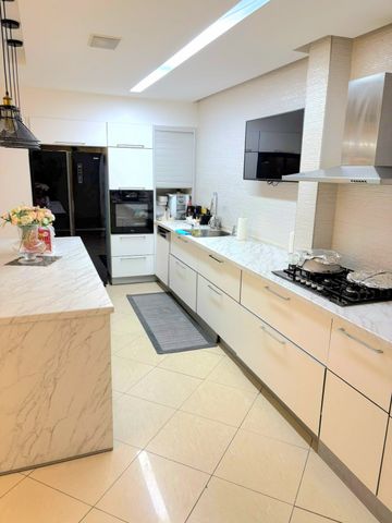 Ashdod, Israel 9